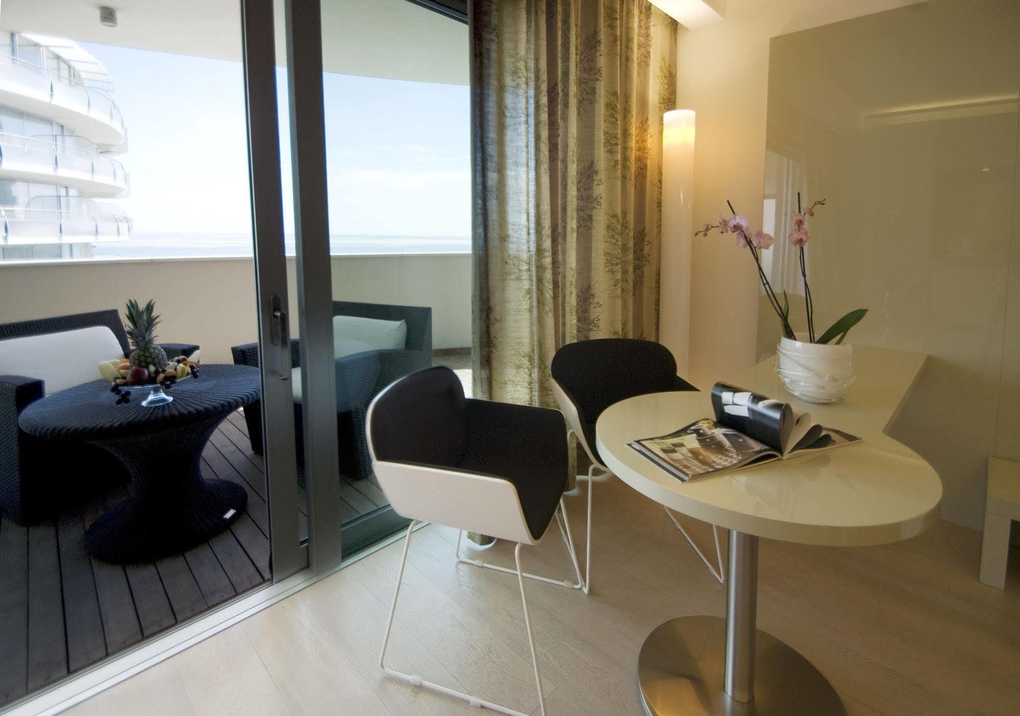 Hotel Premier & Suites - Premier Resort Milano Marittima Zewnętrze zdjęcie