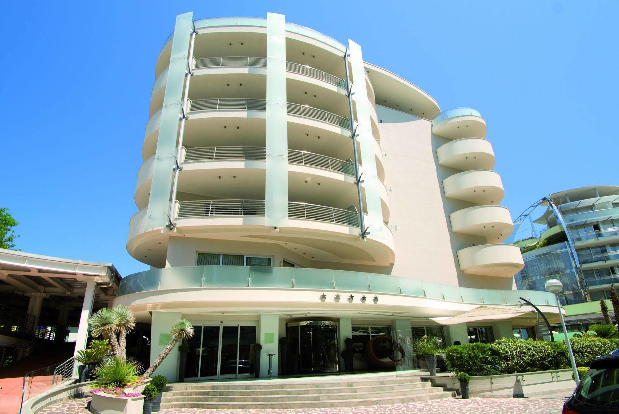 Hotel Premier & Suites - Premier Resort Milano Marittima Zewnętrze zdjęcie